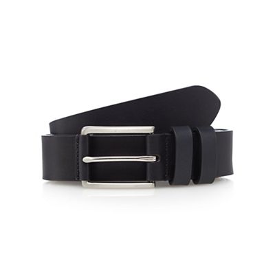 Black leather pin buckle belt